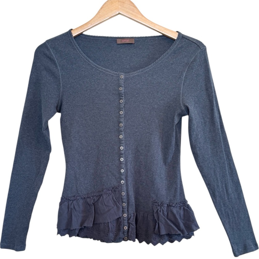 🌈 6/$60 Wrap Ruffled Hem Long Sleeve Button Down Lightweight Ribbed Size 6 Small